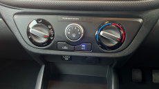 Hyundai i10 1.0 MPi SE Connect 5dr Petrol Hatchback